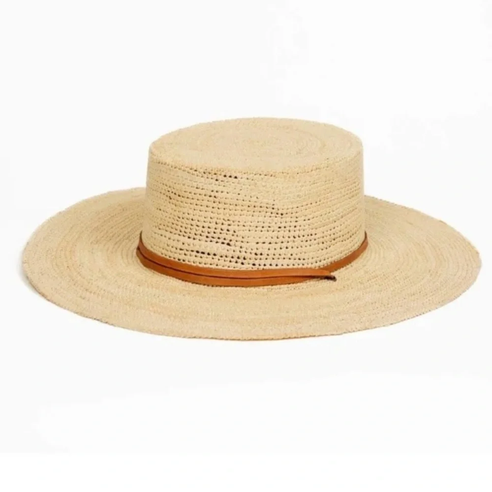 Made by Minga women’s wide Brim Straw Hat with Brown Band - Picture 1 of 7